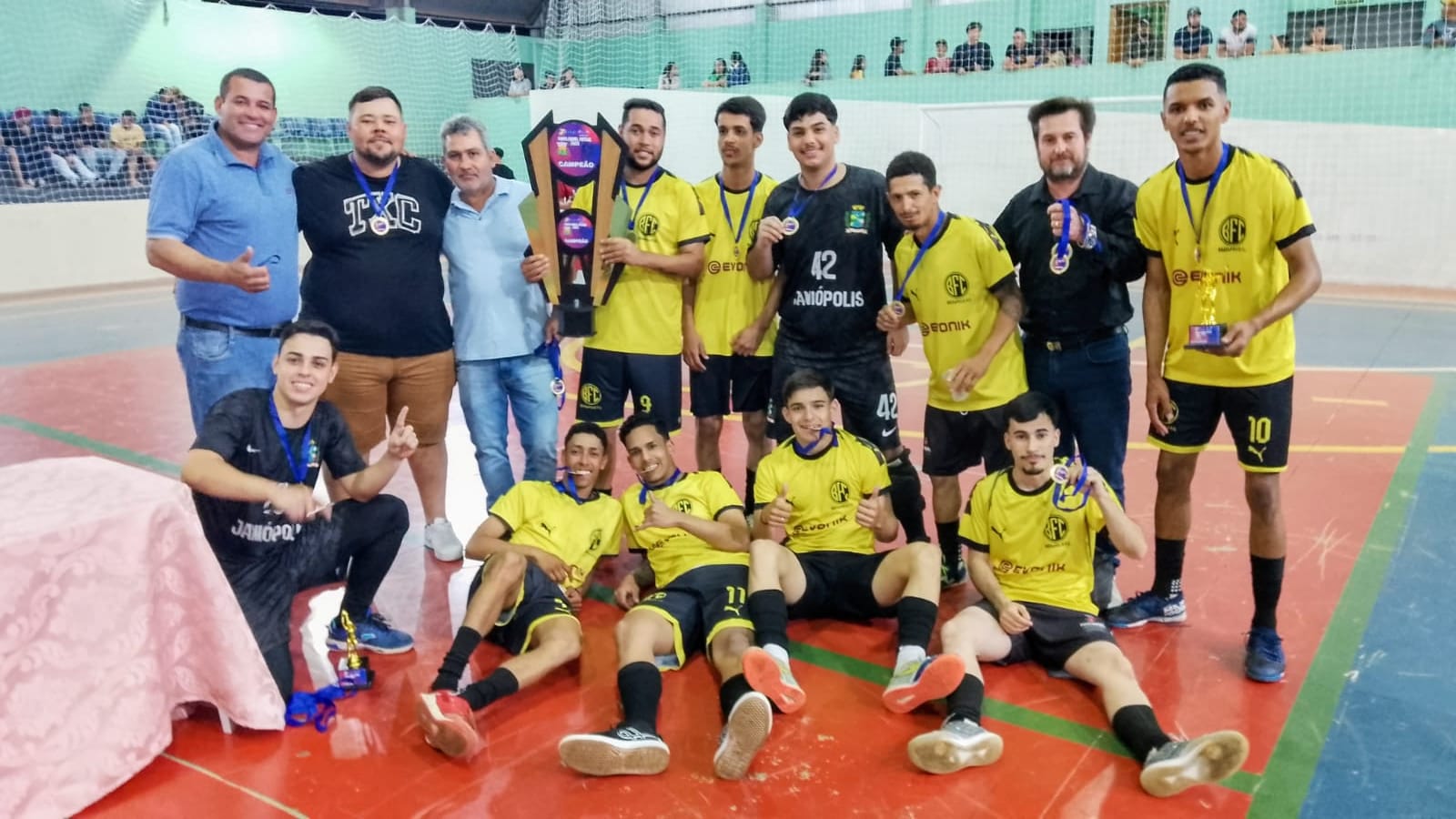 WhatsApp Image 2025-08-21 at 01.18.21 (1)